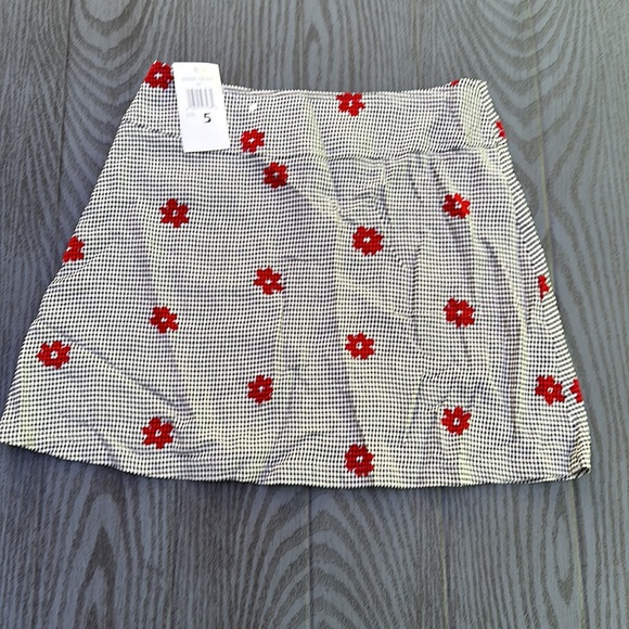 Esprit Skirt - NWT 90’s skirt - Picture 4 of 4